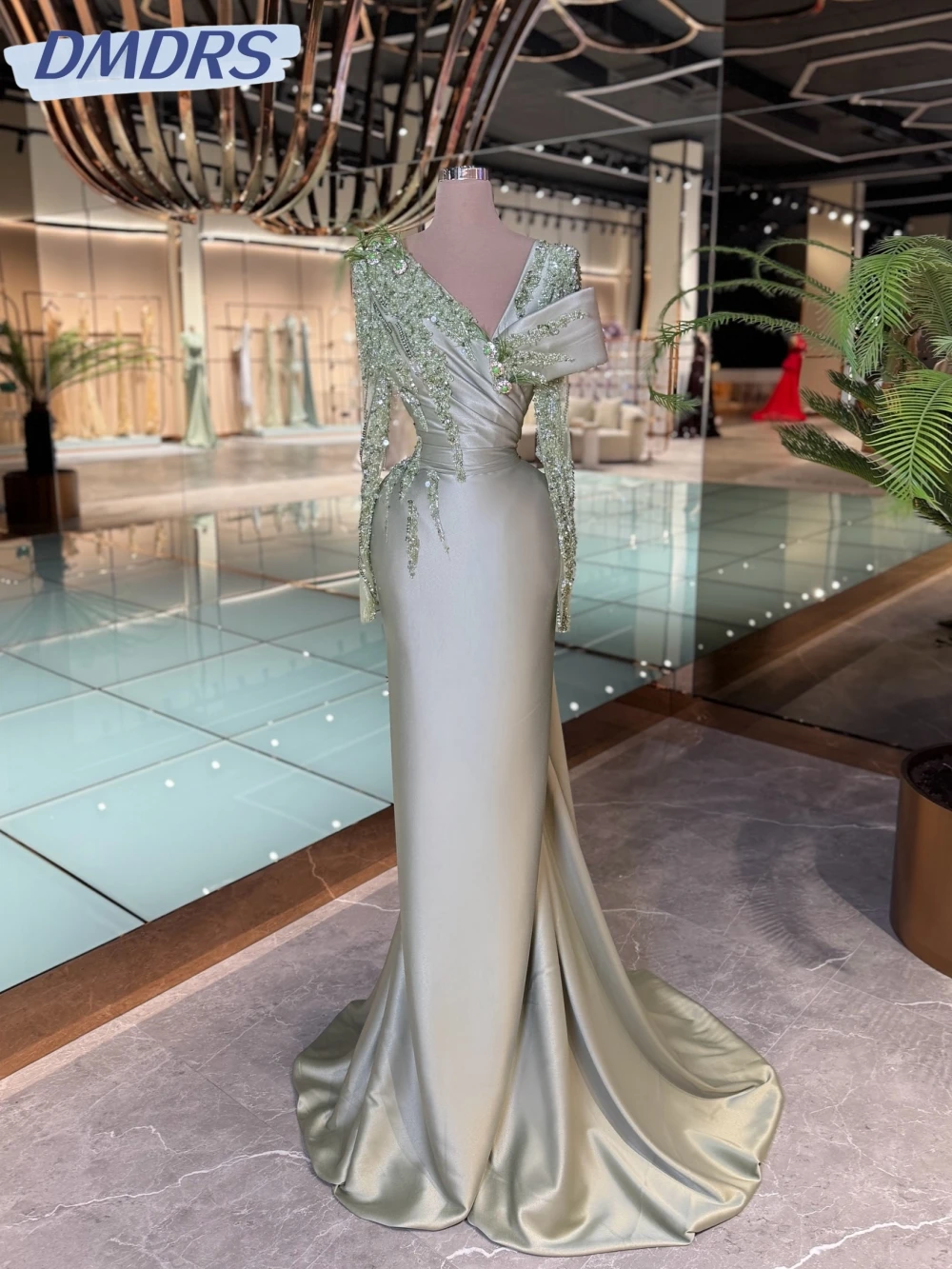 

Shiny Beaded Satin Mermaid Evening Dress Graceful V-neck Long Sleeve Wedding Party Gown 2026 Customized Luxurious Prom Dresses