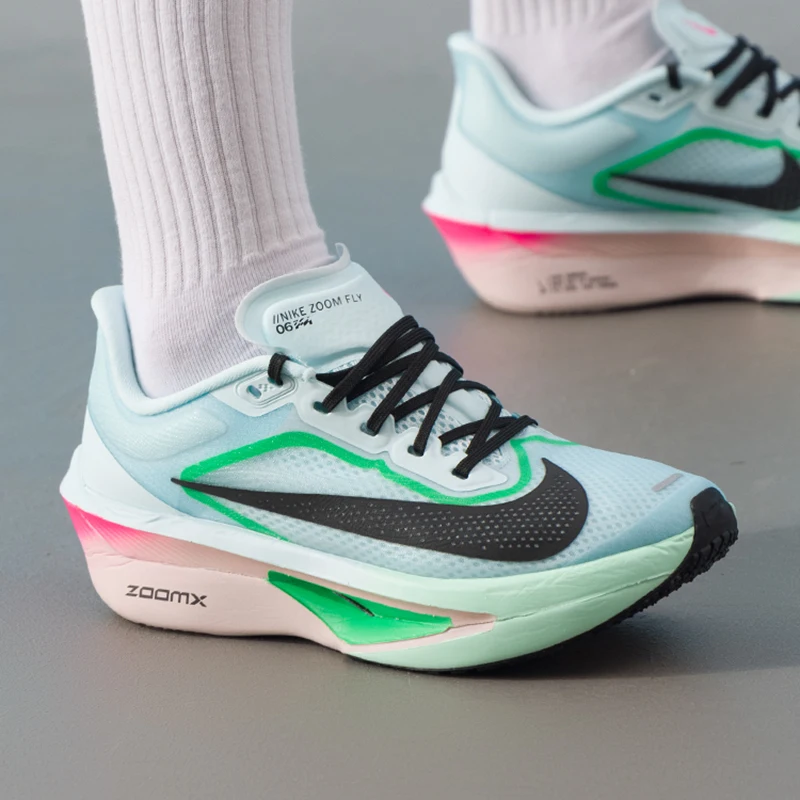 Nike (Nike) أحذية تدريب نسائية Zoom Fly 6 توسيد أحذية رياضية خفيفة الوزن سباق الطريق احذية الجري ركاب حذاء كاجوال Fn8455-402