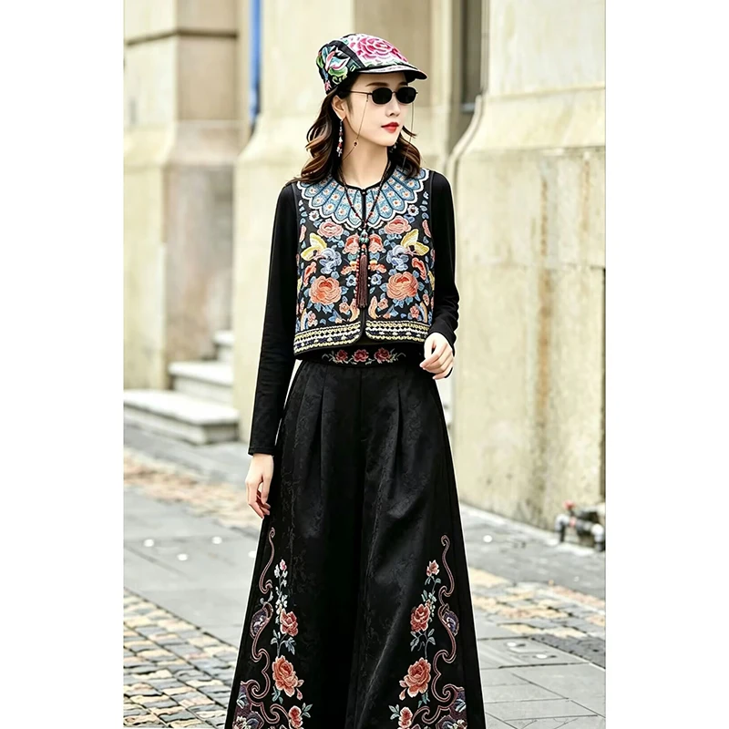 Elegant Embroidered Wide Leg Pants Women's Loose Fit Autumn Cotton Linen Straight Cut Trousers Vintage Style Floral Design