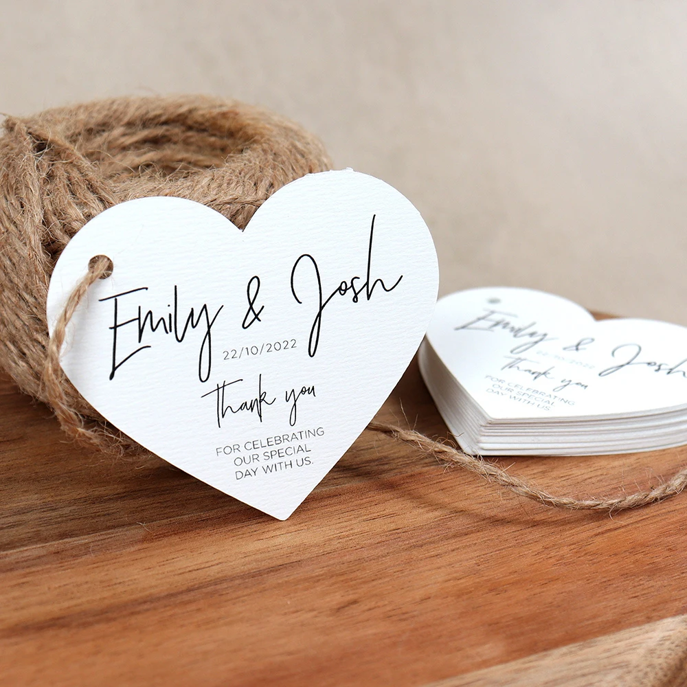 

50Pcs Personalised Heart Shaped Wedding Favor Tags with Hole Custom Gift Tags Wedding Kraft Thank You Tags Wedding Swing Tags