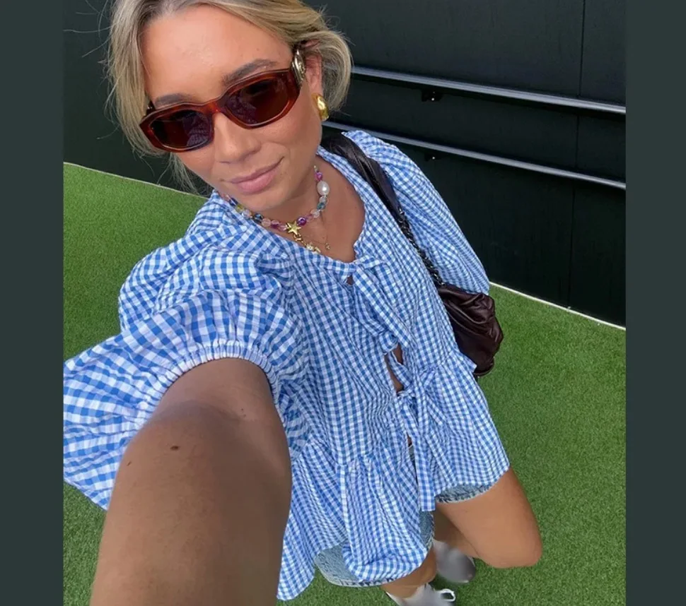 

2025 New Fashion Womens Blouse Summer Casual Loose Solid Color Round Neck Pleated Top Puff Sleeve Slim Strappy Shirt