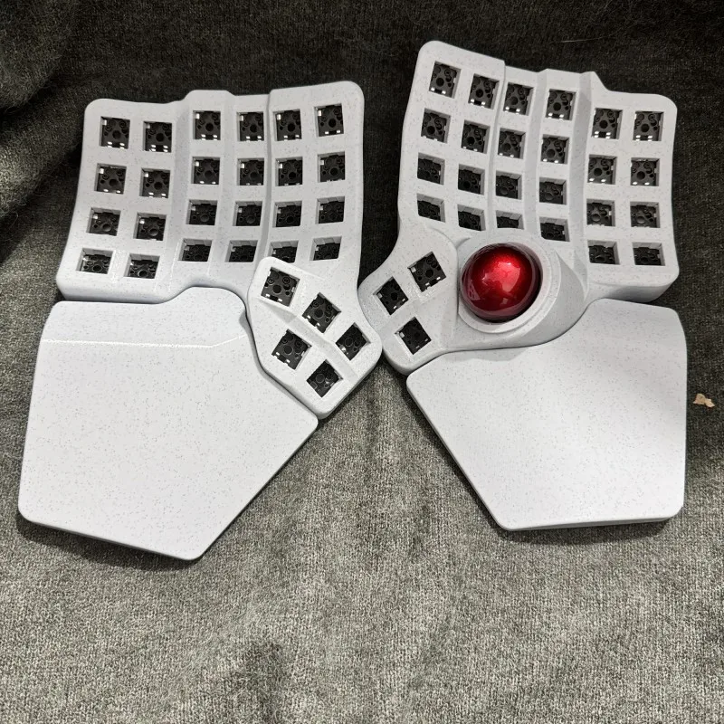 

НОВЫЙ комплект разделенной клавиатуры Charybdis MK1, индивидуальный Bluetooth Plam Rest, проводные/беспроводные аксессуары для горячей замены ZMK Ergonomics Gamer Teclado