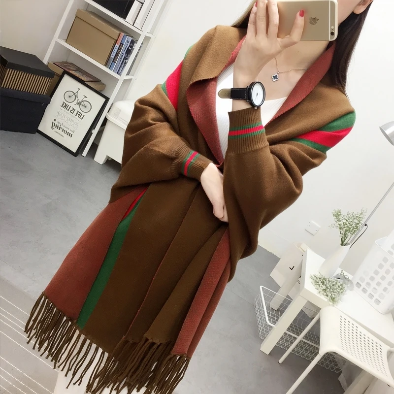 2023 Autumn New Sweater Women\'s Autumn/Winter Knitwear Batshirt Cloak Cape Coat Mid Length Korean Edition Cardigan