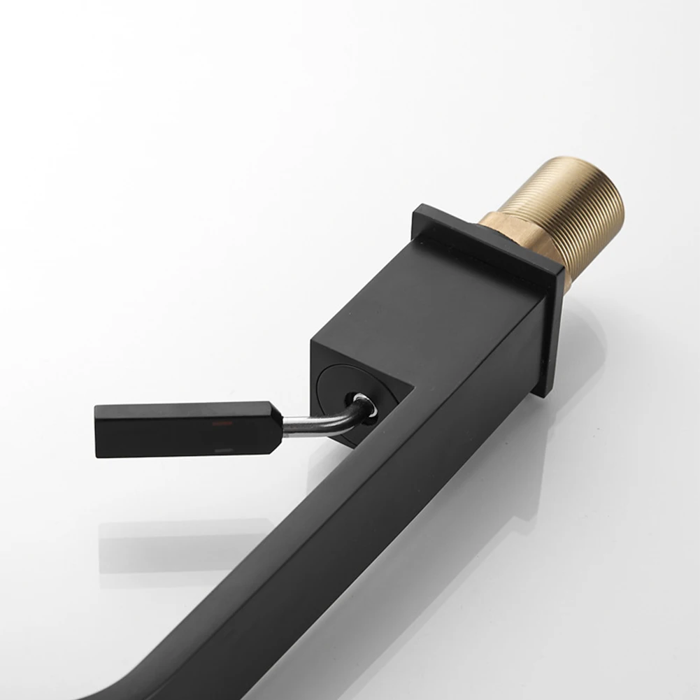 

Серый смеситель для раковины в ванной комнате, латунный строительный смеситель для раковины, смеситель для горячей и холодной воды, кран с одним отверстием, надежный светильник для ванной комнаты