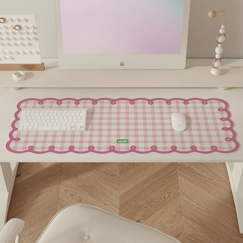 VIKAMA Kawaii Rosa Karierte Schreibtischunterlage Große Rutschfeste Mausunterlage Ästhetische Büro-Tastaturmatte