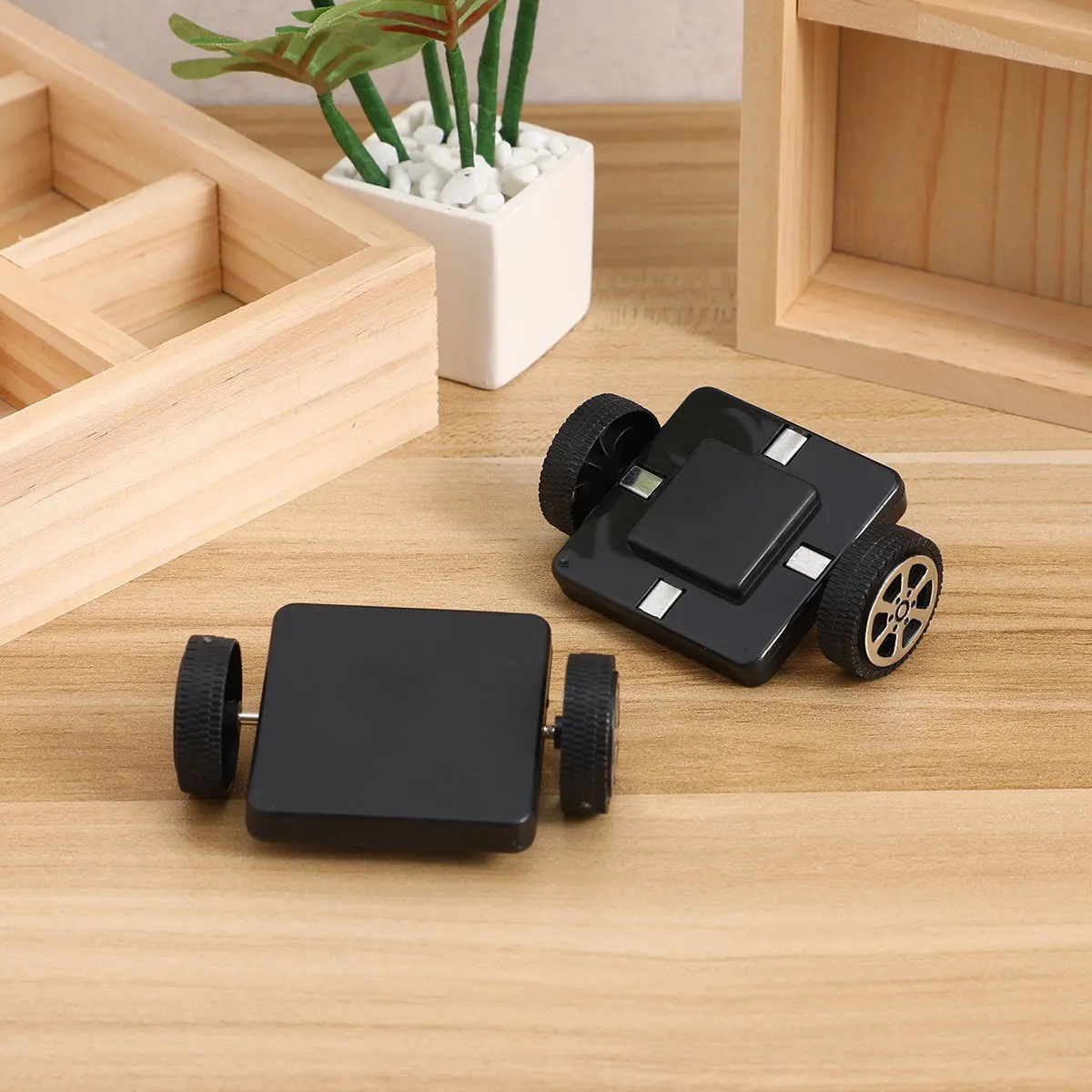 2Pcs Magnetic Construction Wheels for Kids Brain Development Black DIY 3D Shapes Structures Creative Educational Gift