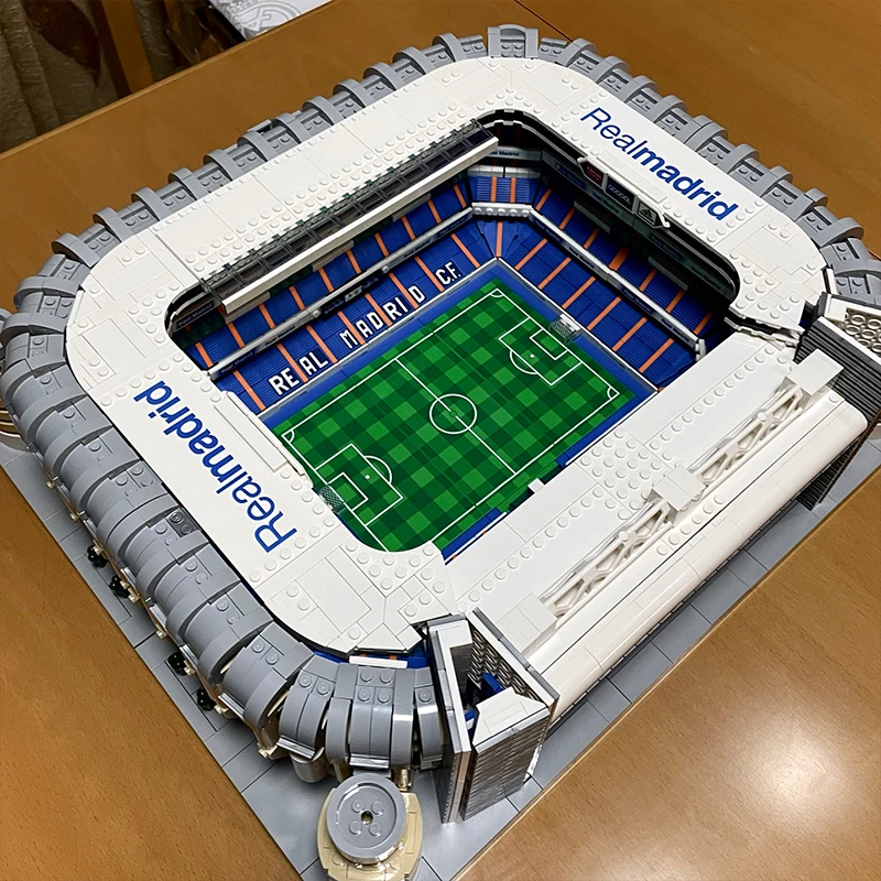 10299 5876pcs Ideas Famous Santiago Bernabeu Stadium Real Madrid Moc Bricks Modular Landmark Model Building Block Kids Toy Gifts