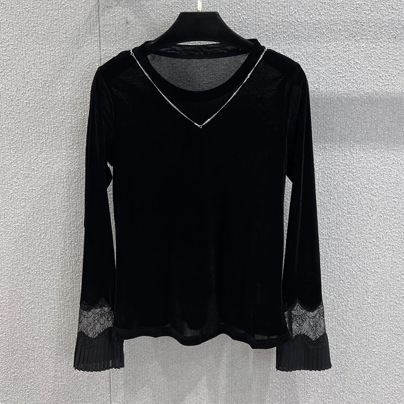 

High-quality women's black lace open-necked long-sleeved T- shirt suitable for all seasons fashionable clothes 2593001