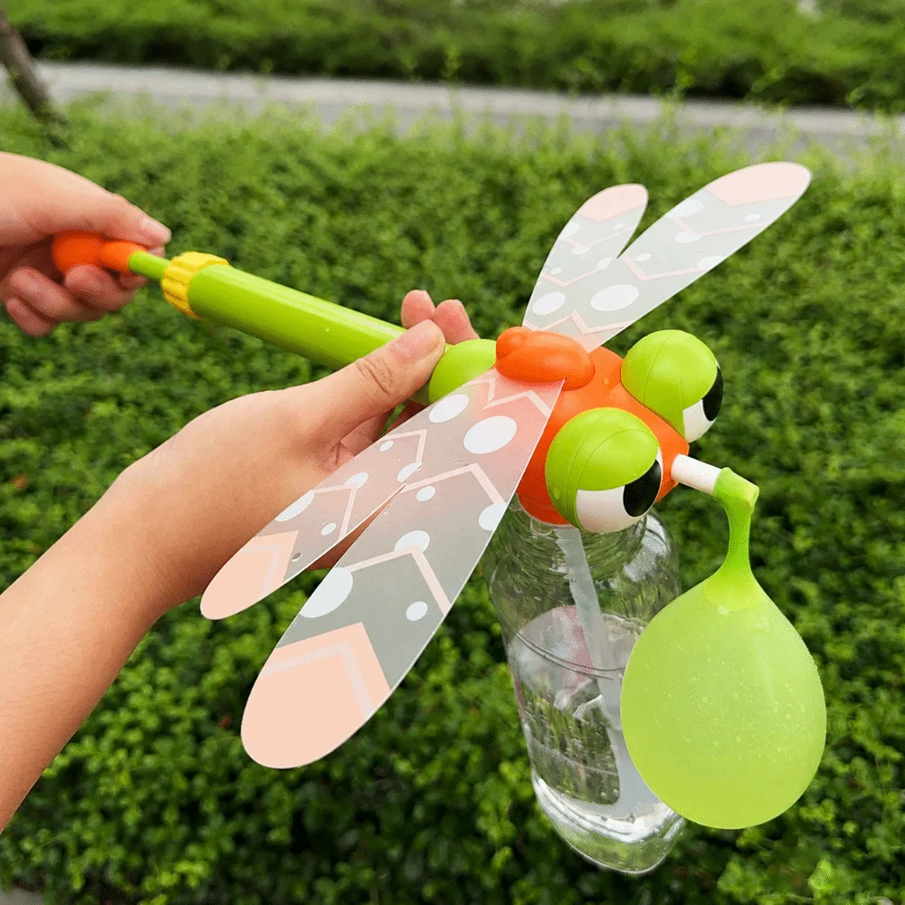 Creative Dragonfly Design Balloon Water Blaster Quick Fill Water Spray Pull-out Water Blaster Toy Prank Toy Outdoor