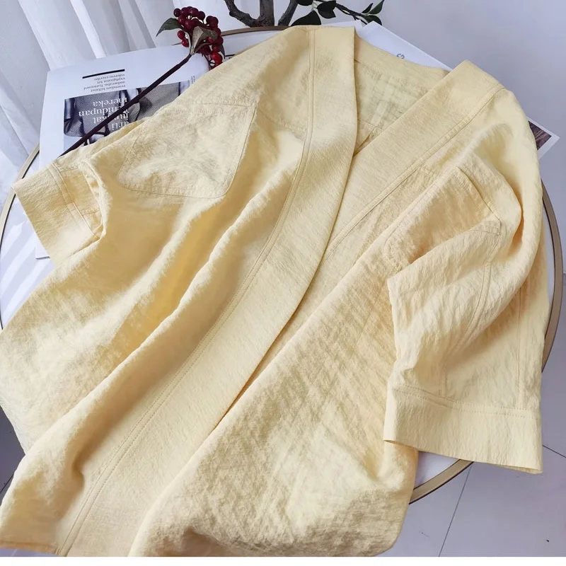 Birdtree,71.3% Mulberry Silk 28.7% Nylon Blouse,Women's Dry Silk Solid V-neck Shirts,Raglan Sleeve Tops,2025 New Shirt T5D320JF