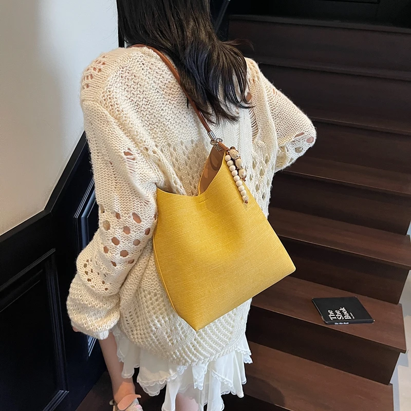 

Классические винтажные роскошные сумки для подгузников для женщин, элегантная кожаная сумка через плечо, минималистичный дизайн, большая вместимость, модная.