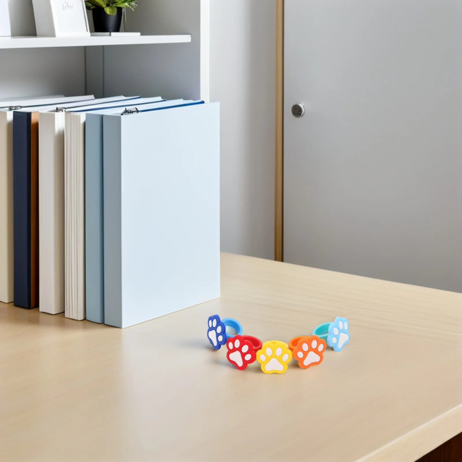 30Pcs Cat Paw Print Ring for Kids Plastic Lightweight Colorful Party Favors Birthday Goodie Bag Fillers Classroom Prizes