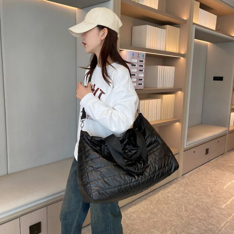 

New Cross-border fitness bag female rest sports bag dry and wet separation waterproof swimming bag yoga portable shoulder travel