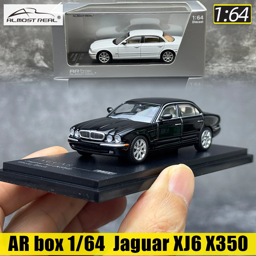 Почти настоящая коробка AR, литая под давлением модель, масштаб 1/64, новый статический орнамент Jaguar XJ6 X350, коллекция праздничных подарков