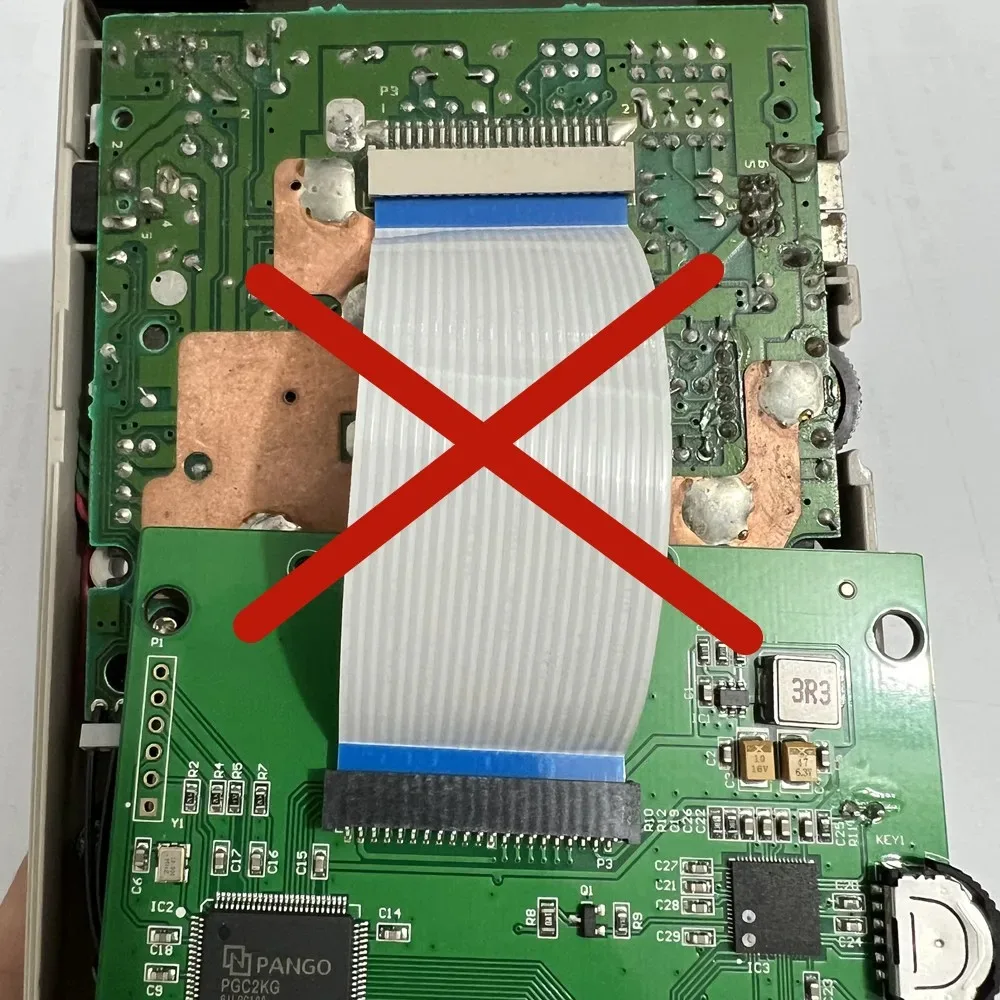 Picture 3: Original Size Grayscale IPS LCD Screen Kits for GameBoy GB DMG Dot-by-dot Display Highlight Brightness LCD Screen Kits