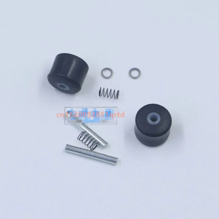 فراغ فرشاة تنظيف عجلة رئيس الأسطوانة لشركة فيليبس FC6162 FC6164 FC6166 FC6168 FC6170 قطع غيار مكنسة كهربائية عجلات استبدال