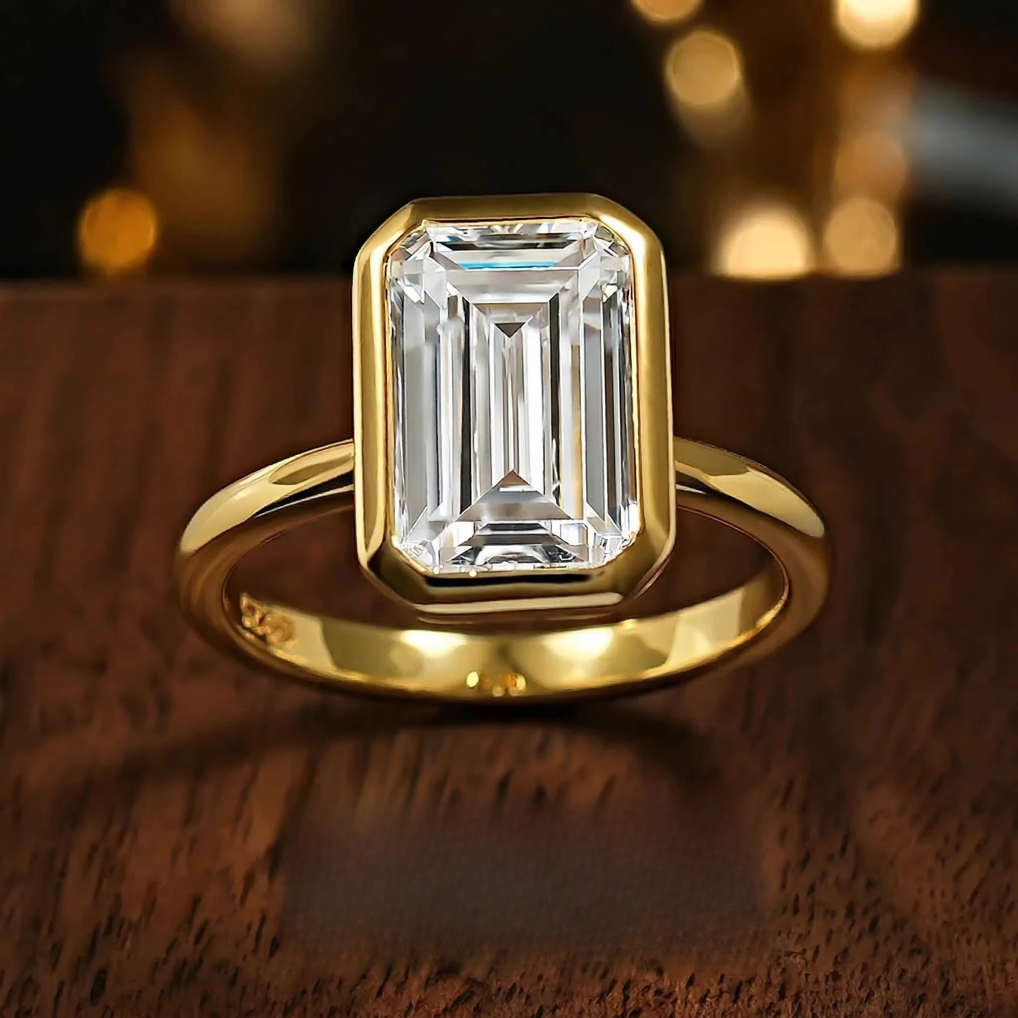 

Кольцо из серебра S925 с прямоугольным белым цирконом весом 4 карата, простое и универсальное женское украшение.