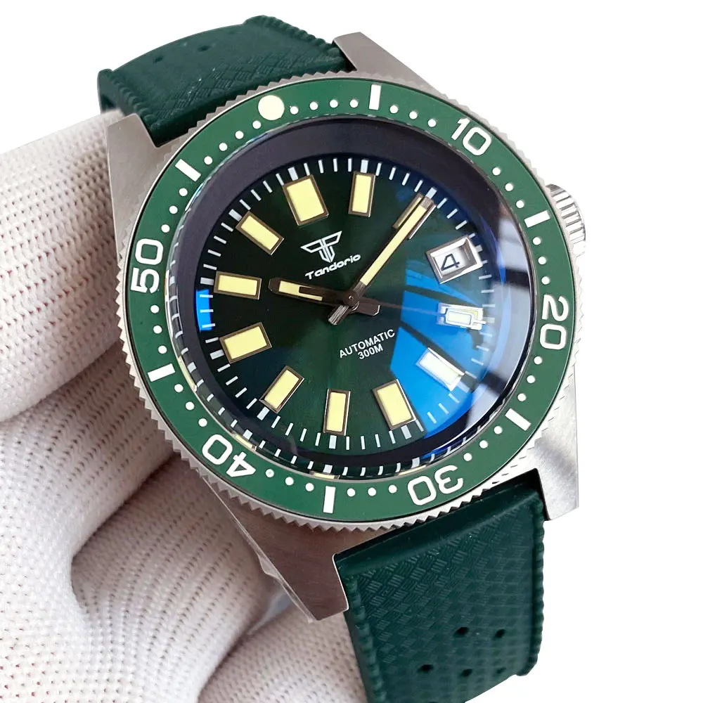 Green 41mm Dive-62MAS NH35 Automatic men Watch 200M Waterproof  AR Coating Sapphire 120 Click Ceramic Bezel Chapter Ring