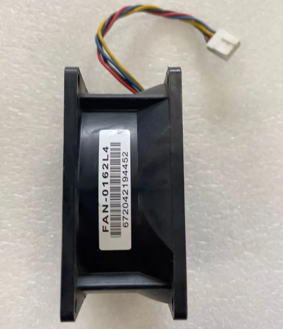 

Fan-0162L4 cooling fan 9HV0812P1H6031 12V 3.0a