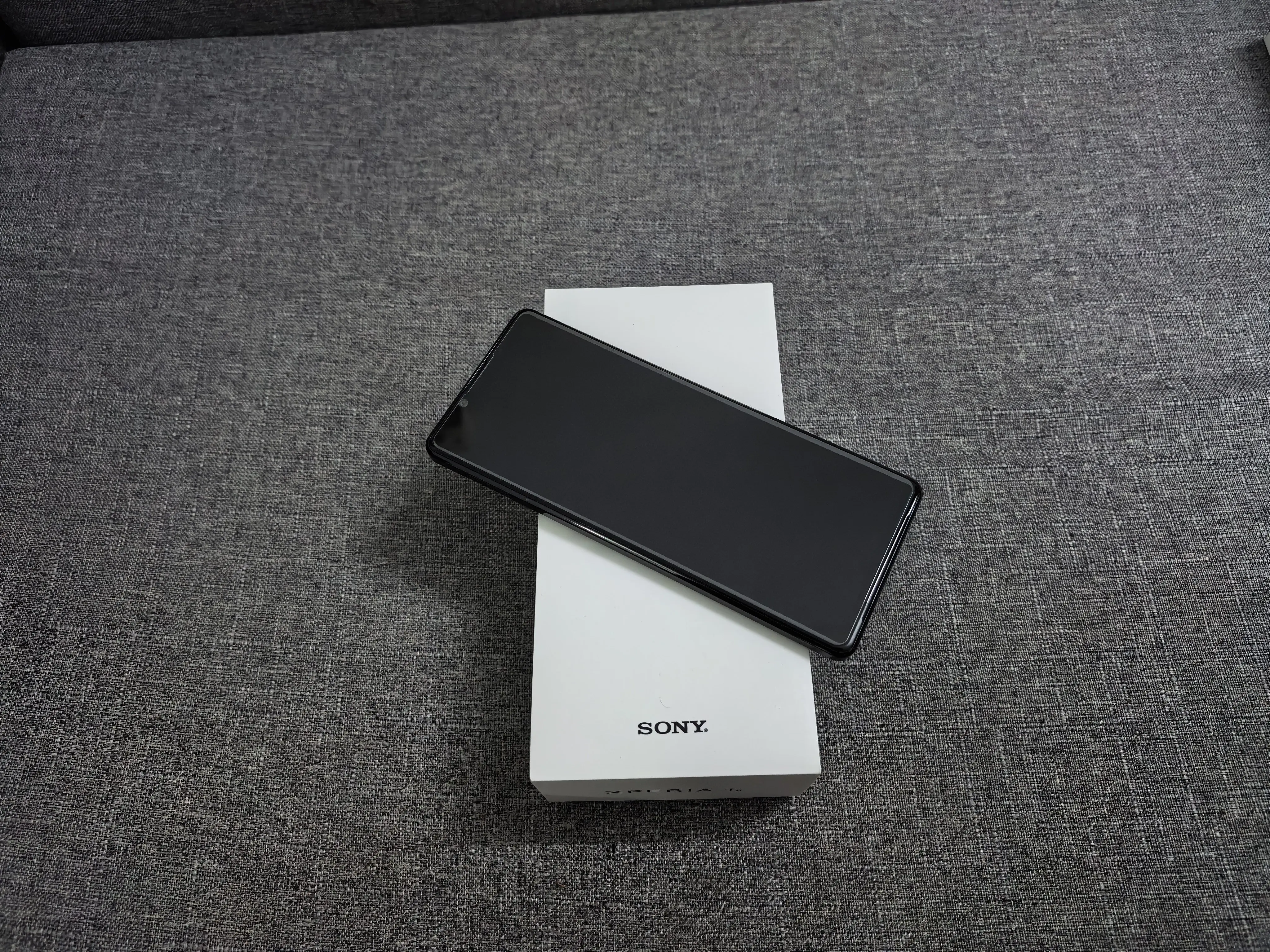 Sony Xperia 1 II 1ii 5G Japan version 6.5