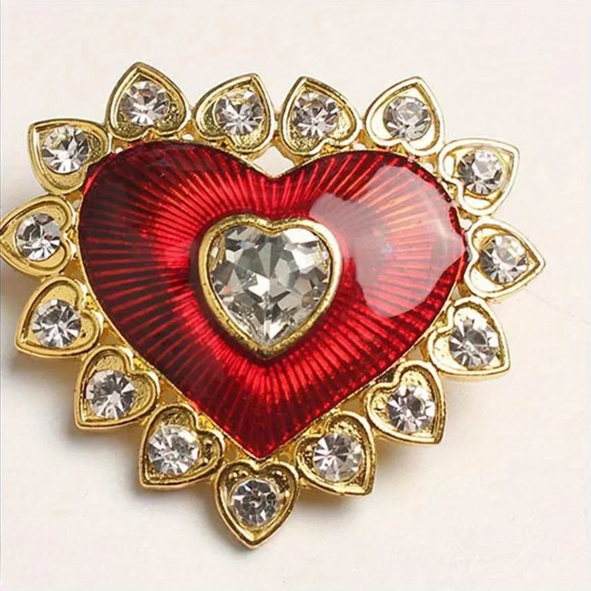 1pc luxurious rhinestone heart brooch, vintage and elegant men\'s and women\'s fashionable jewelry, perfect gift