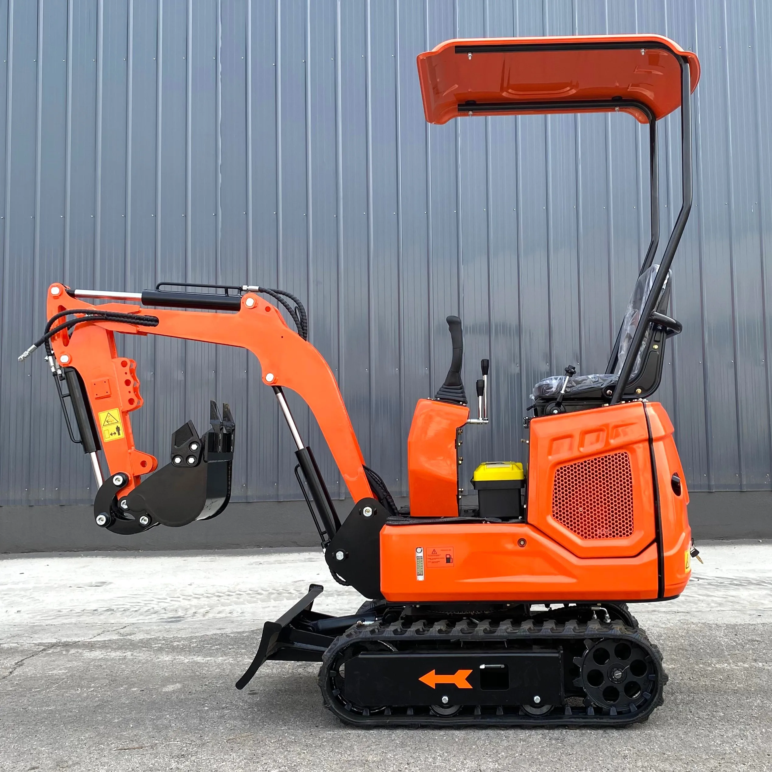 

New 0.8 Ton Small Excavator Multifunctional Hydraulic Crawler Mini Excavator With Cab Ce Kubota Engine Excavator Custom