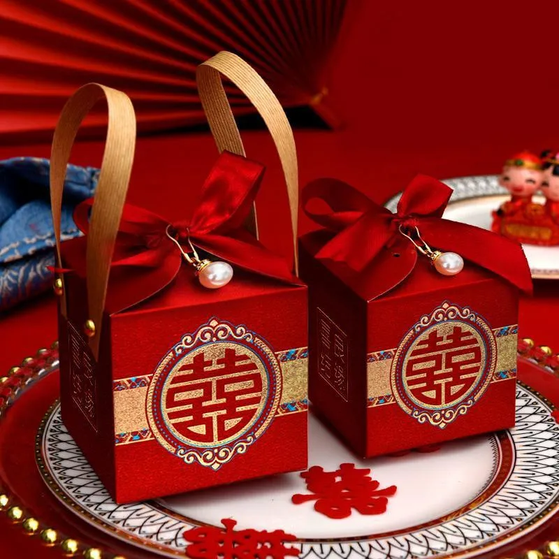 

20PCs Creative Red Chinese Style Candy Boxes Wedding Gifts for Guests Mariage Paper Chocolate Packaging Box Boite Gateau Mariage