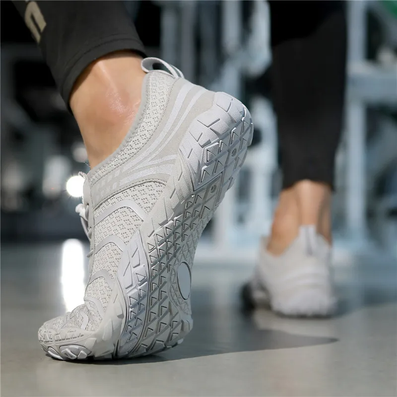 Unisex Quick Dry Water Shoes Men Beach Swimming Surfing Aqua Shoes Couple Soft Sole Barefoot Sneakers Fitness shoes 36-47