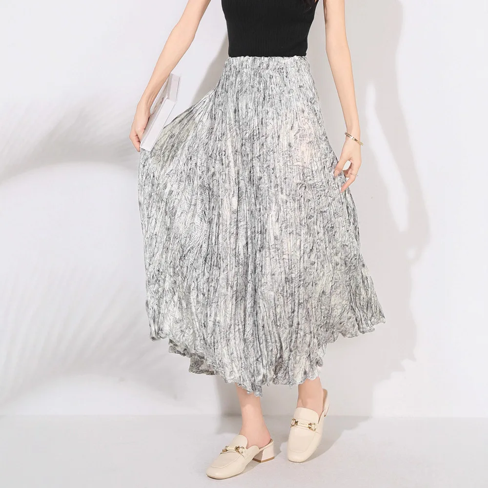 Miyake 2025 New Spring and Autumn Floral Pleated Skirt Women's Fashion High Waist Drape A-shaped Skirt Medium and Long Pleats