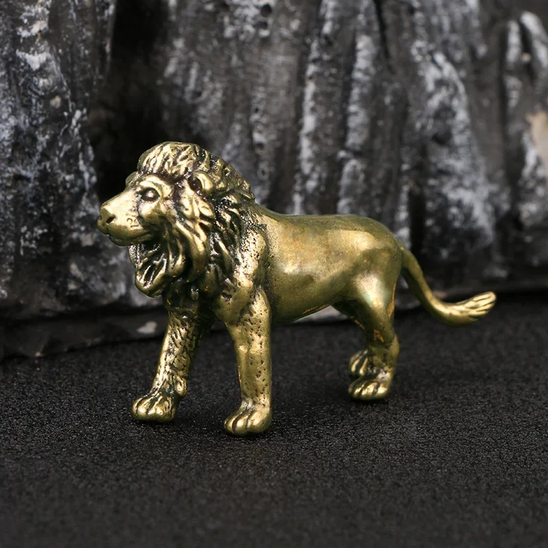 Vintager Brass Domineering Lion Figurines Miniatures Crafts Desktop Ornaments Toy Desk Living Home Decoration Accessories Gift