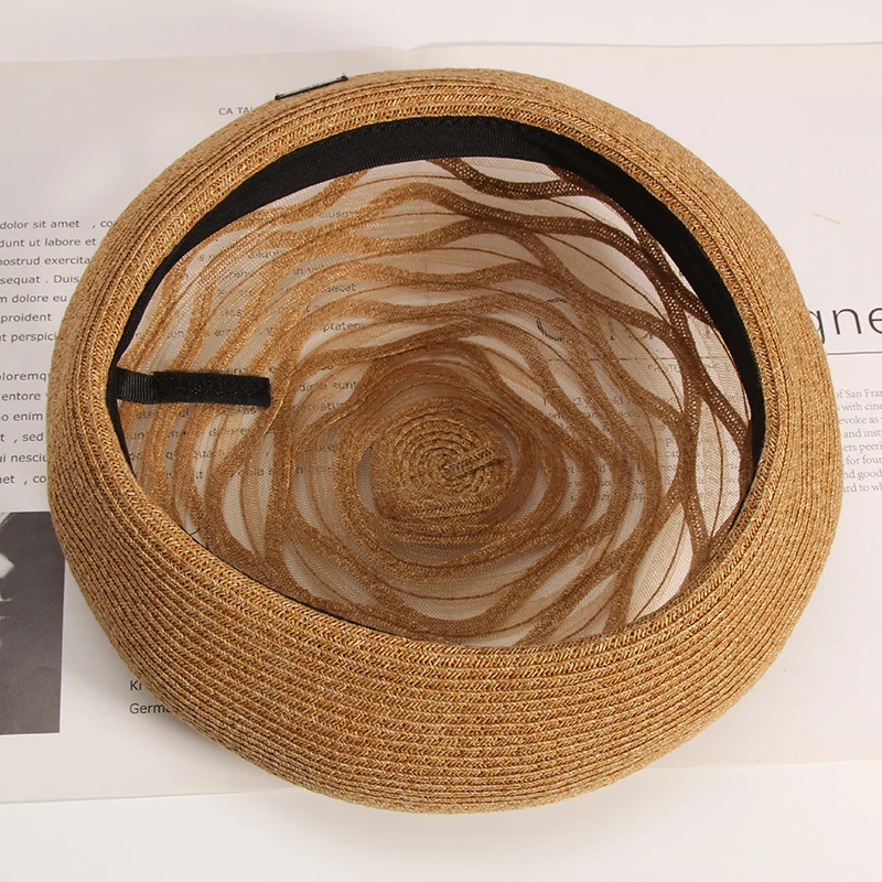 Spring Summer Elegant Straw Beret Women Breathable Lace mesh Berets Female Painter Cap Sun Hat