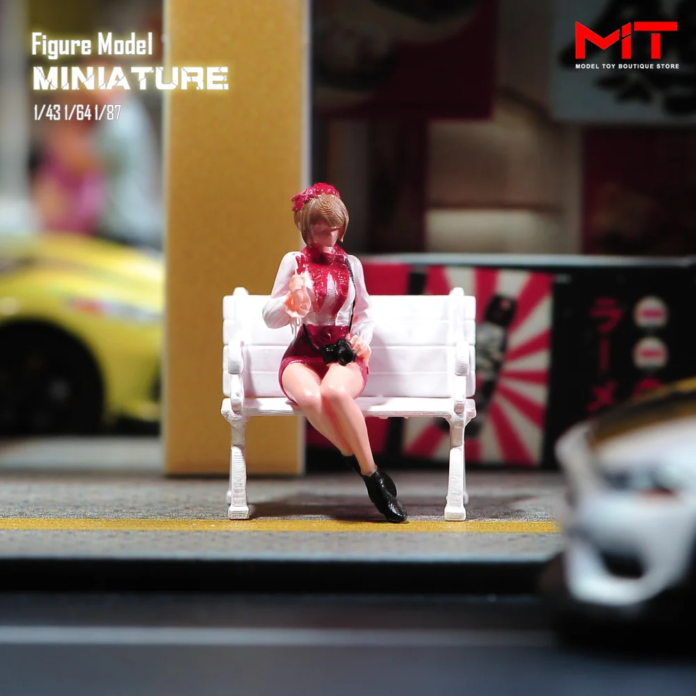 

Miniatures Figurine 1/87 1/64 1/43 1/24 Cute Beauty Posing for Photos Figures Model Creative Photography Scene Props For Cars