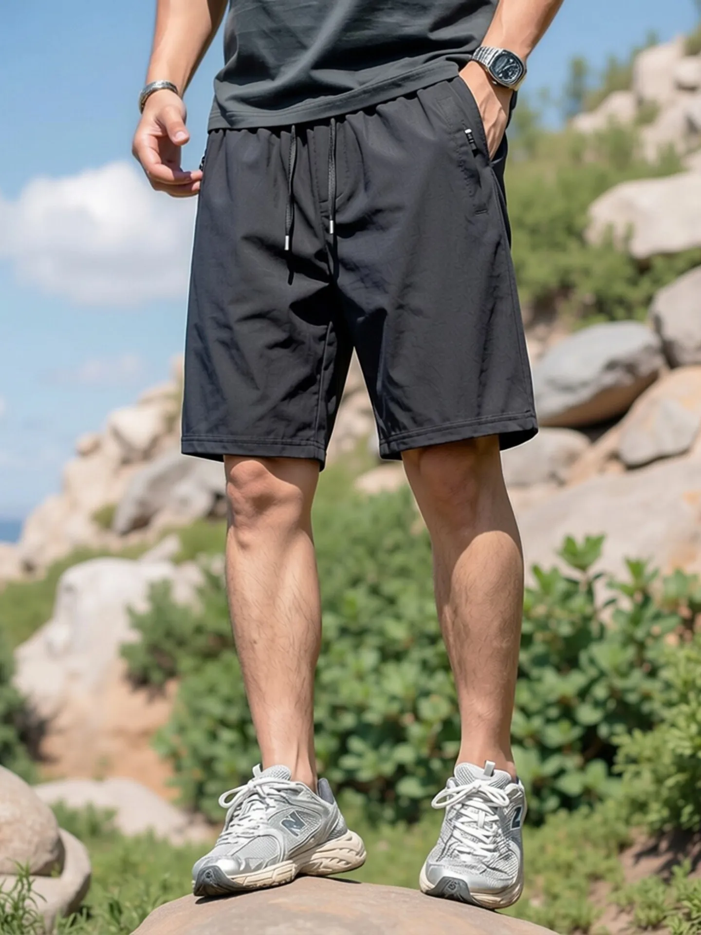 Outdoor Sports Running Fitness Cool Feeling Quick Drying Shorts Summer Thin Men's Five Quarter Pants Elastic Waist Casual Shorts