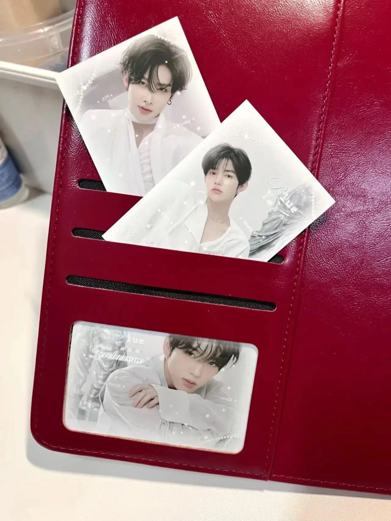 MINKYS PU-Leder Hot Red A5 Kpop Fotokarten-Sammelmappe Idol-Fotokarten-Buch Idol-Aufbewahrungsalbum Schreibwaren – Detail 8