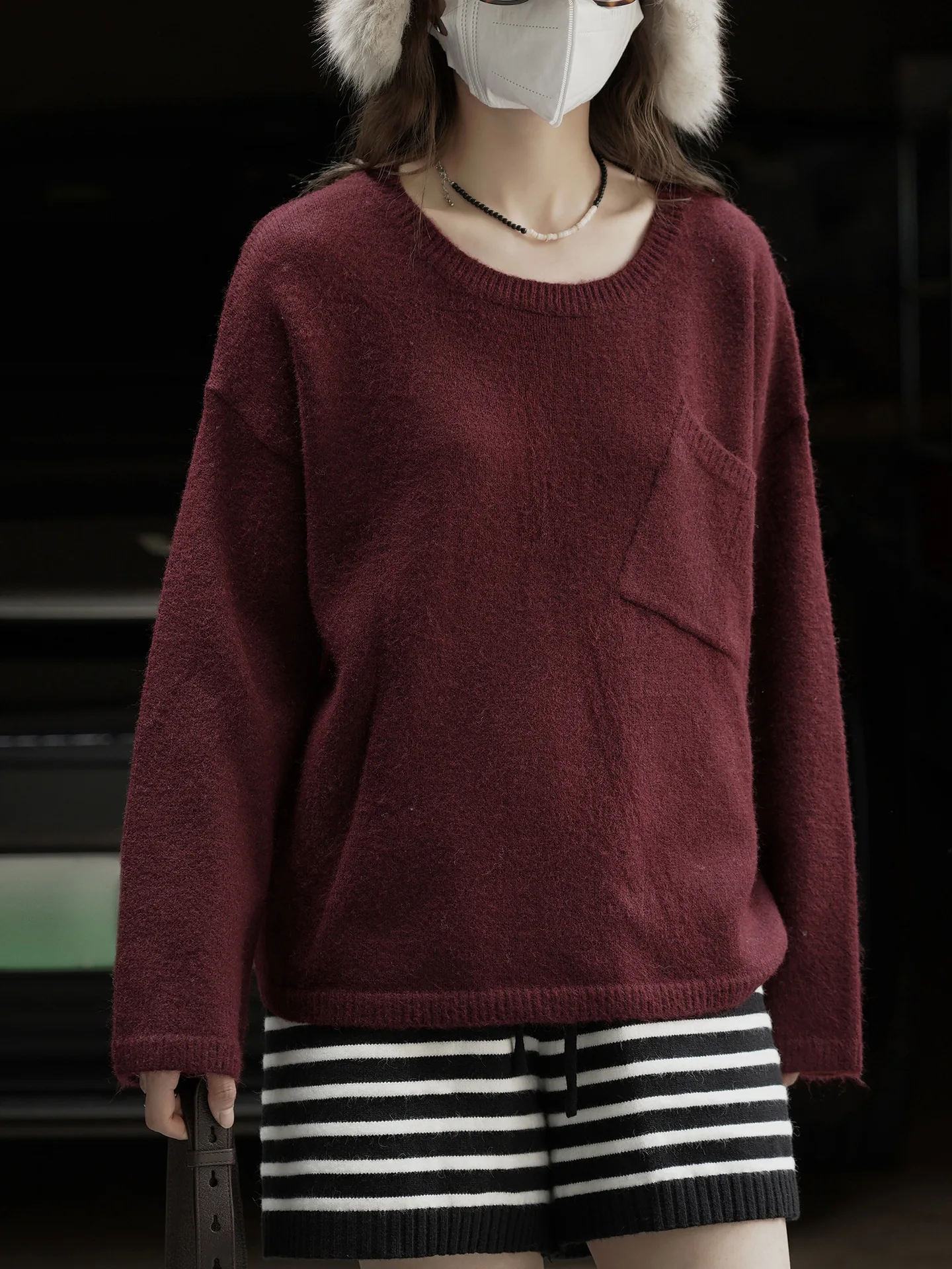 Suéter de lana corto con bolsillo de un solo lado, sencillo y perezoso, top suelto y agradable para la piel para mujer