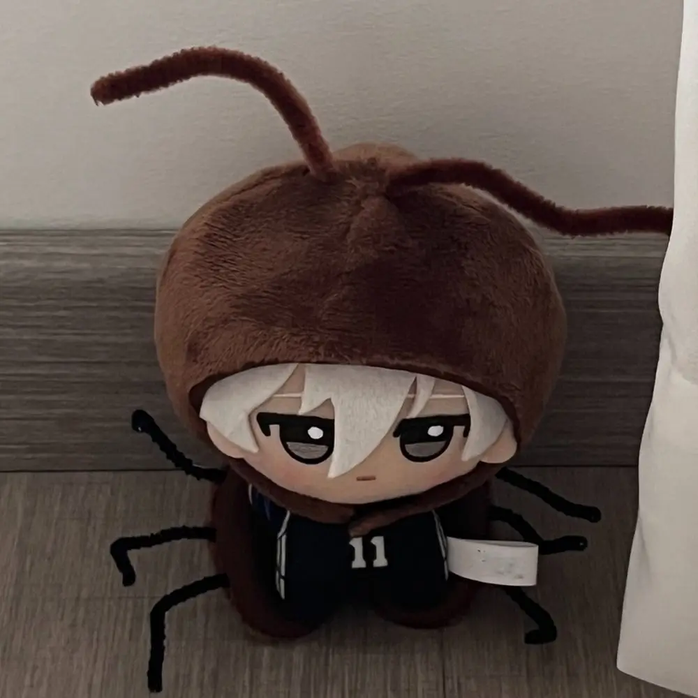 

Cockroach 10cm Cotton Doll Clothes Suit Creative Doll Clothes Outfit Lovely Funny Doll Dress Up Set Doll Accessories