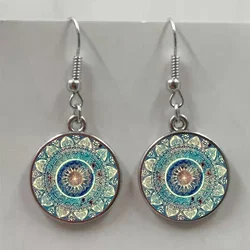 Fashion Glamour Mandala Art Picture Earrings Henna Crystal Earrings Yoga Om Symbol Zen Buddhist Glass Earrings Women Jewelry