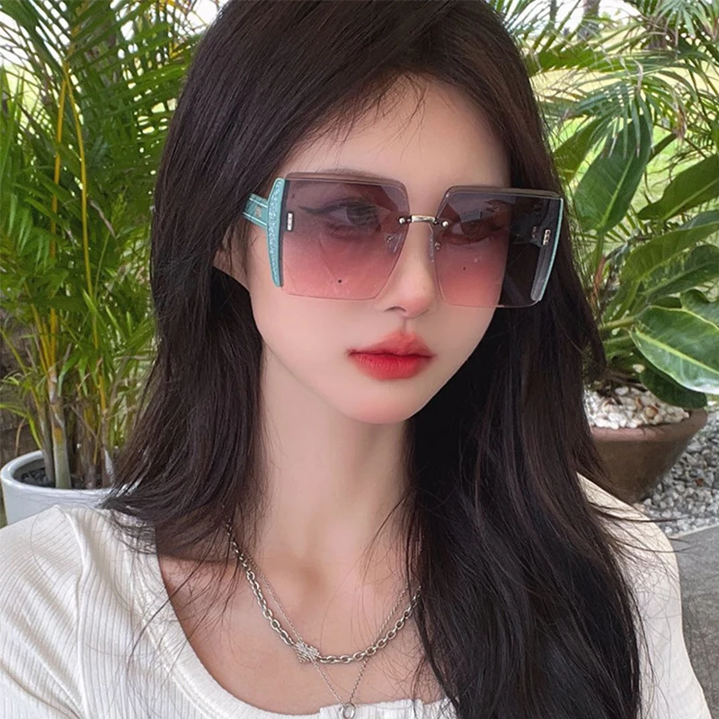 Sunglasses Spot 202… - image