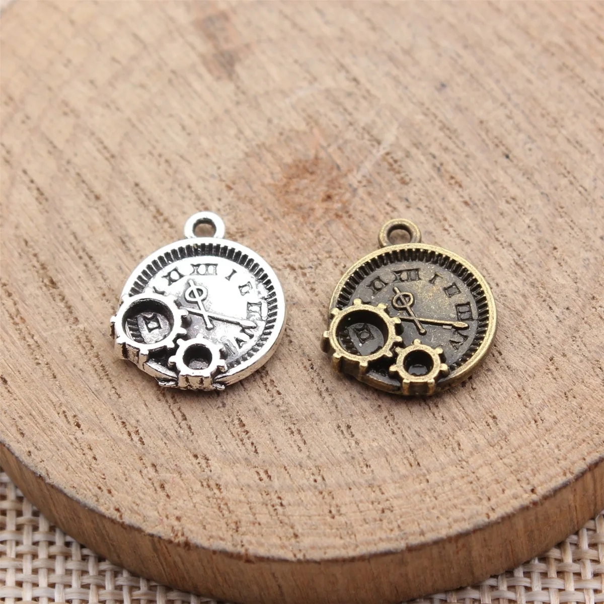 WYSIWYG 10pcs 16x14mm 2 Colors Antique Bronze Color Antique Silver Color Gear Clock Charms For DIY Jewelry Making