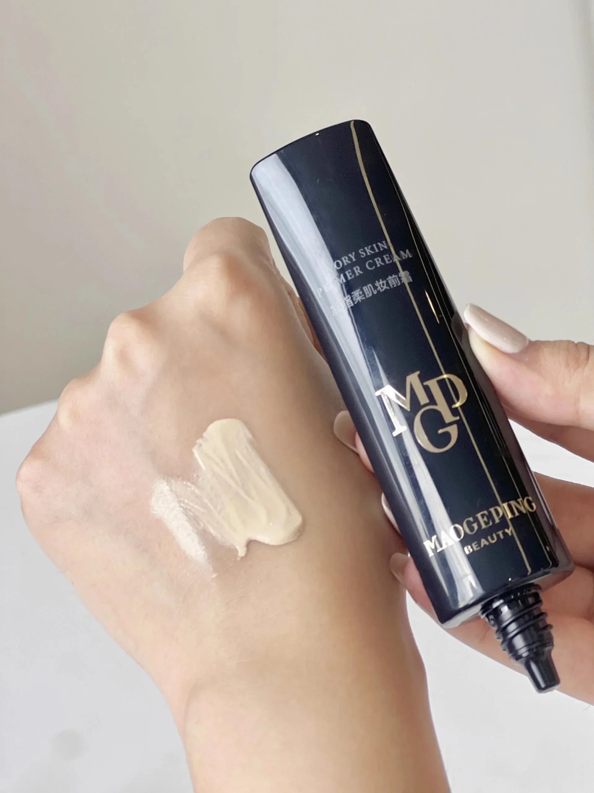 MAOGEPING 30 g Gel-Primer-Creme „Hautmantel“, weiche Haut, Vor-Make-up-Creme, aufhellende Primer-Baselotion, Gesichtskosmetik, seltene Schönheit