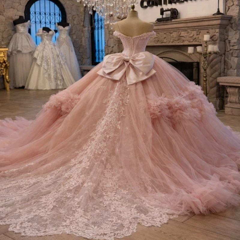 

Light Pink Ball Gown Quinceanera Dresses Beading Crystal Bow Tiered Tull Corset Off Shoulder Sweet 16 Dress Vestidos 15 de anos
