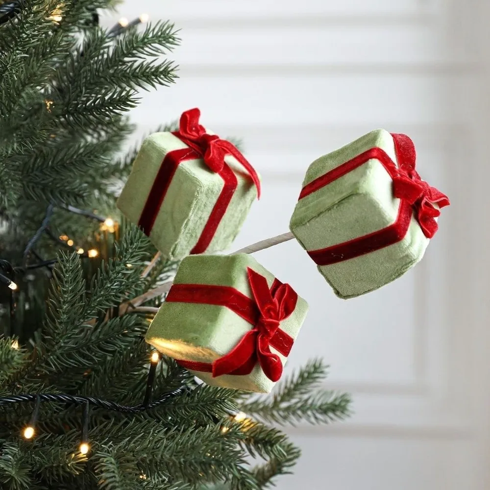 

45cm Christmas Gift Box Branches Handmade Flower Arrangement Christmas Velvet Stem Decorative Realistic Xmas Tree Ornaments