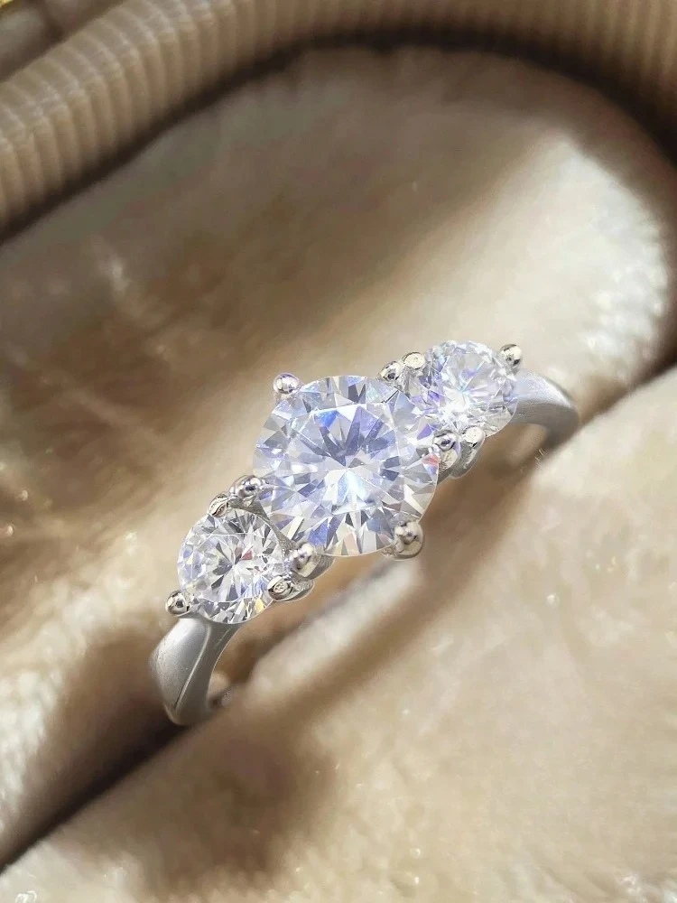 

GRA 1ct Gorgeous Hollow Round Moissanite Diamond Rings For Women Real 925 Sterling Silver Engagement Wedding Luxury Fine Jewelry