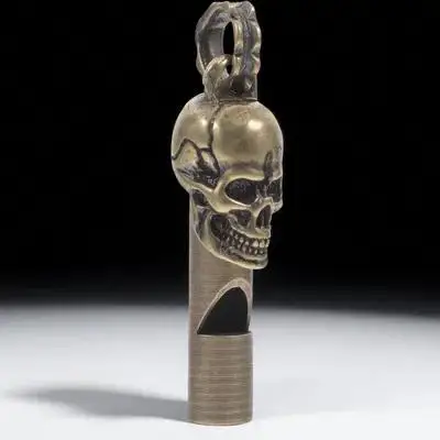 Skull Head Whistle Premium Copper Durable Spooky Design Emergency Safety Whistle Creative Party Decor Jewelry Accessory