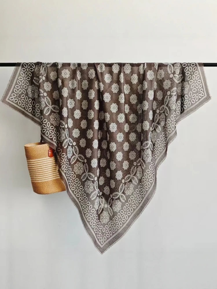 

Универсальный летний тонкий шелковый шарф в корейском стиле, большой размер, пляжное полотенце-накидка, многофункциональное, для весенне-осенне-зимнего использования