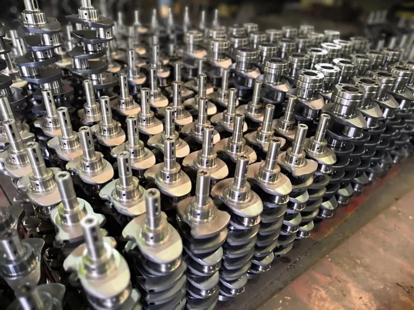 3L5G6303DA البنزين I4 مازدا 2.3T العمود المرفقي لفورد فيوجن رينجر التركيز الهروب مازدا تحية العمود المرفقي تحمل الشجيرات #5