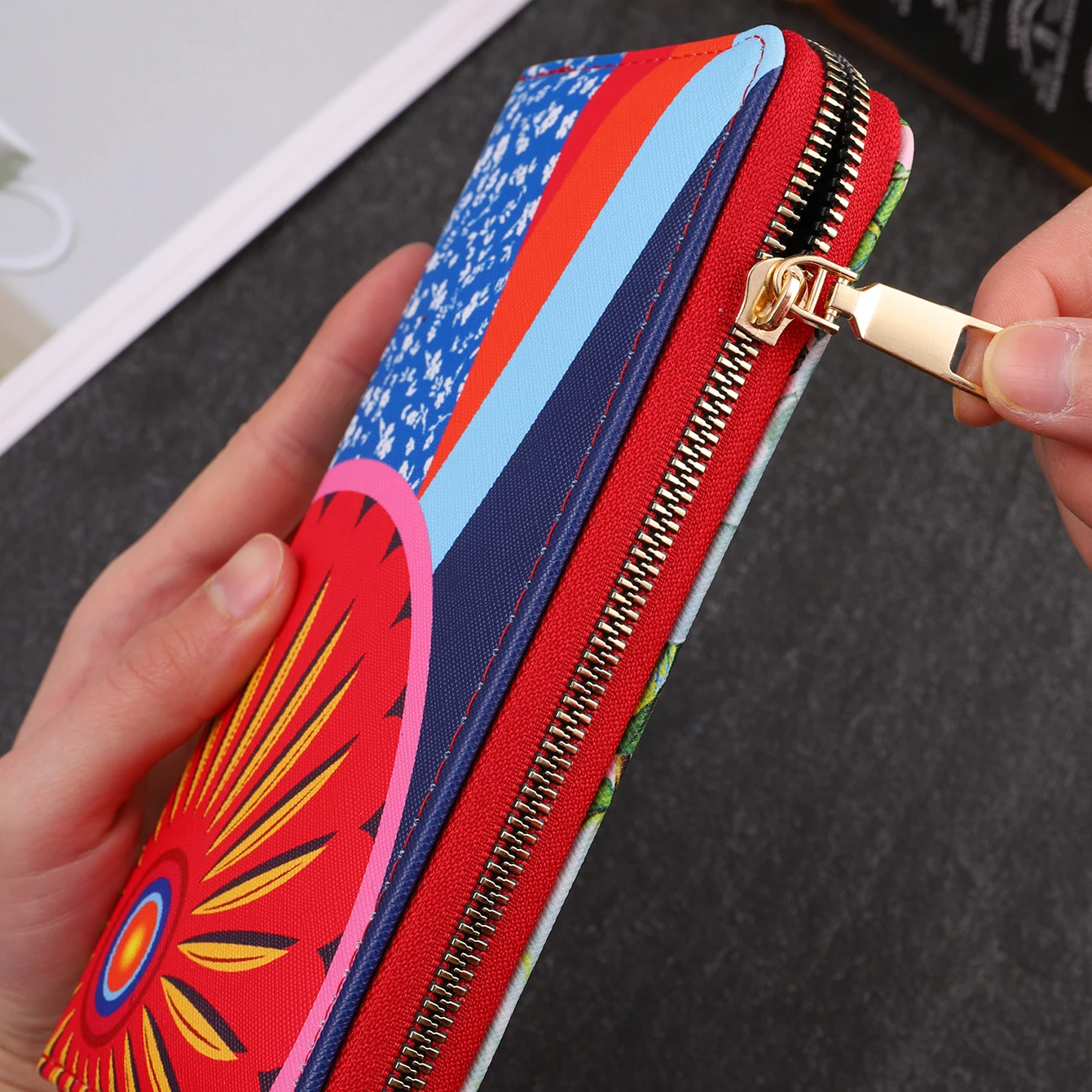 Portafoglio retrò alla moda con stampa motivo floreale borsa per carte multifunzionale stile lungo facile da tenere insieme