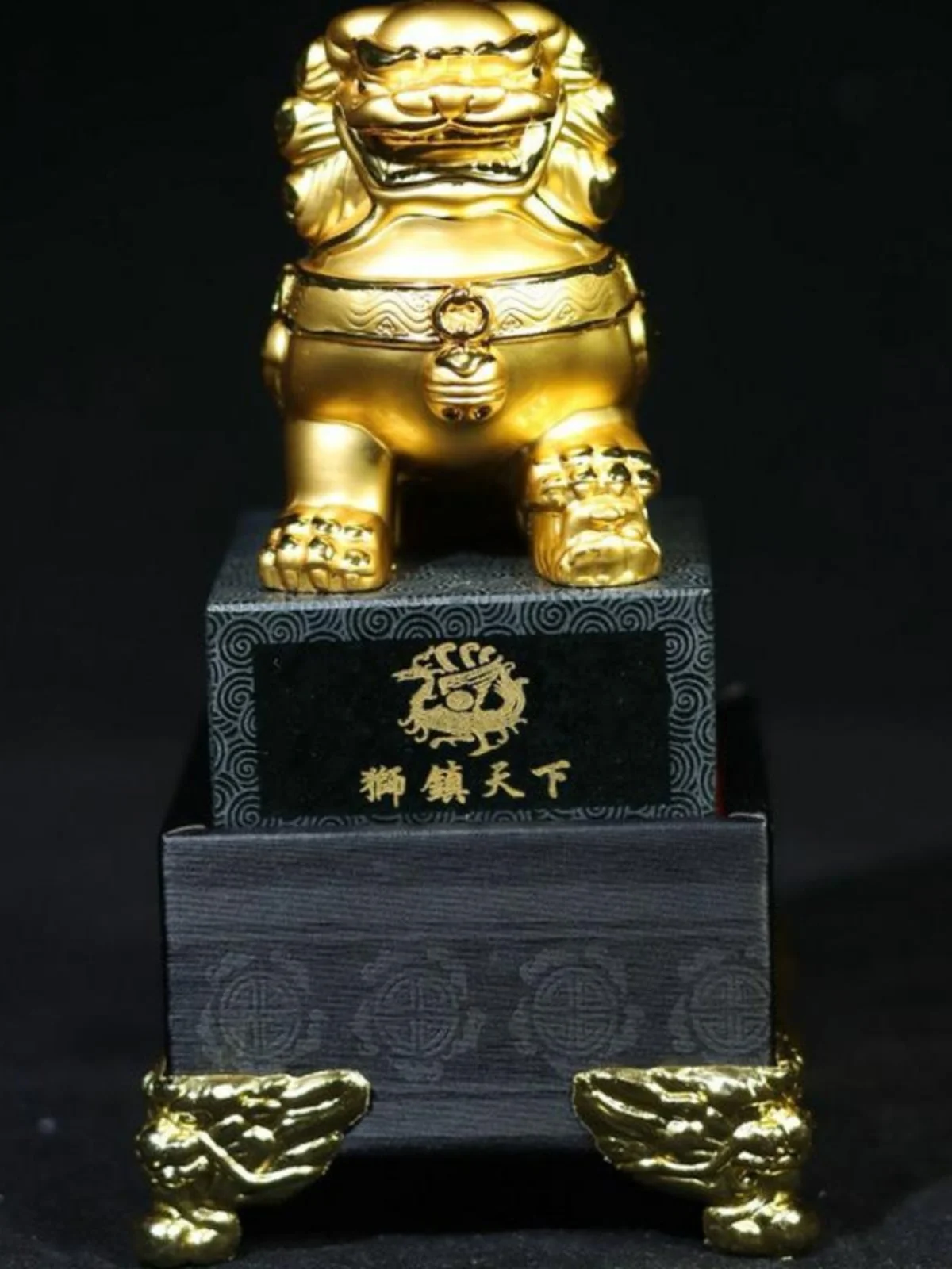 zinc-alloy-embedded-turquoise-lion-home-decoration-symbol-of-world-stabili-seal-carving-sculpture-gift