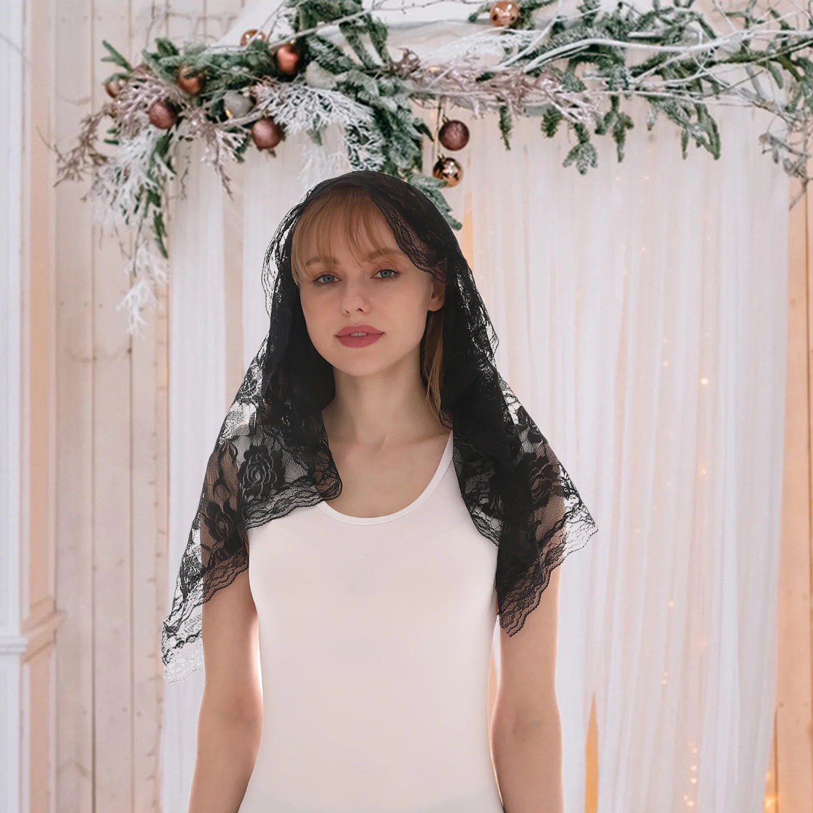 

Black Lace Mantilla Veil Elegant Head Covering Floral Lace Catholic Wedding Bridal Veil for Brides