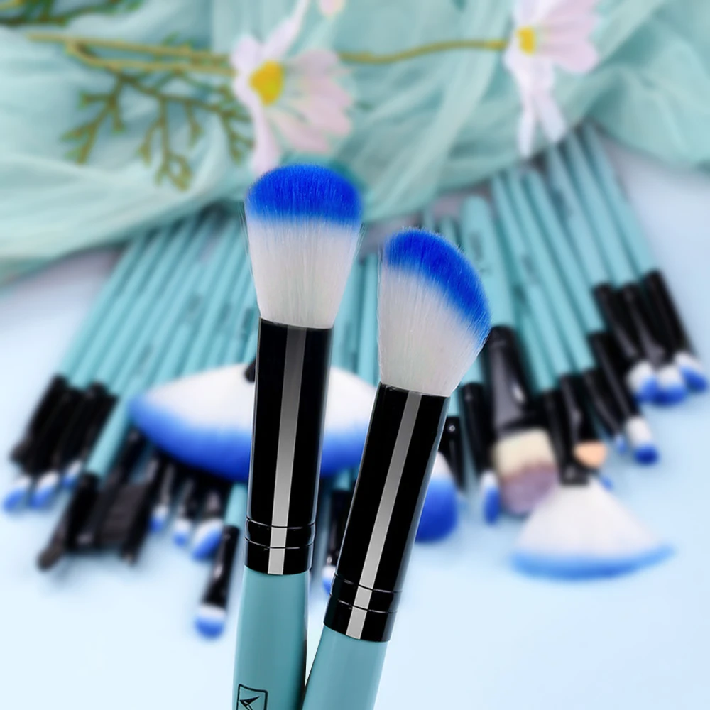 VANDER 32 Piece Makeup Brush Set Premium Natural Hair Beauty Cosmetic Foundation Face Powder Eyeshadow Blush Makeup Brushes Blue